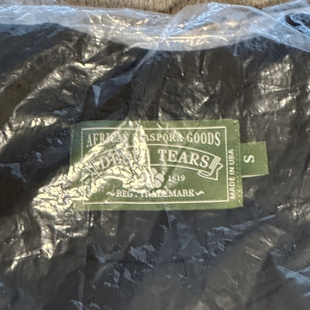 Denim Tears Black T-shirt with Gold Embroidery Size Sm​ - Picture 6 of 7